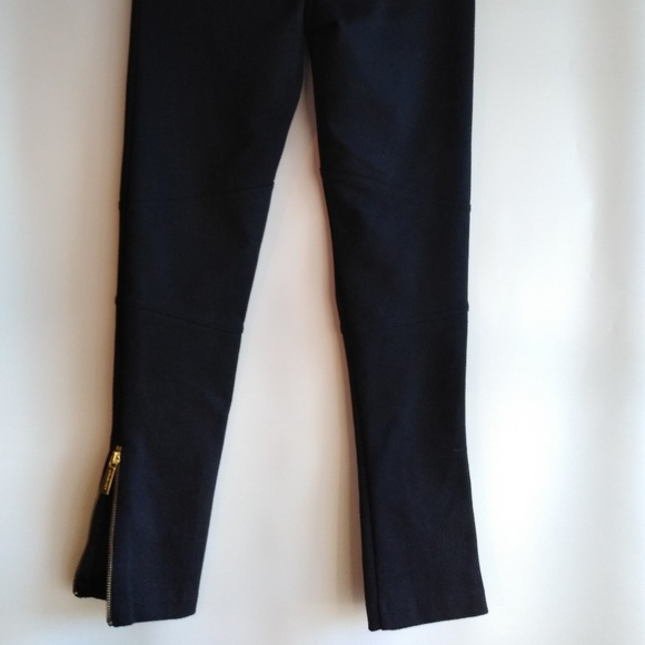 Black with gold zipper Michael Kors pants - Picture 2 of 5